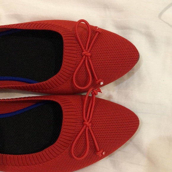 Bundle of Red balerina flat shoes with necklace - Picture 5 of 8